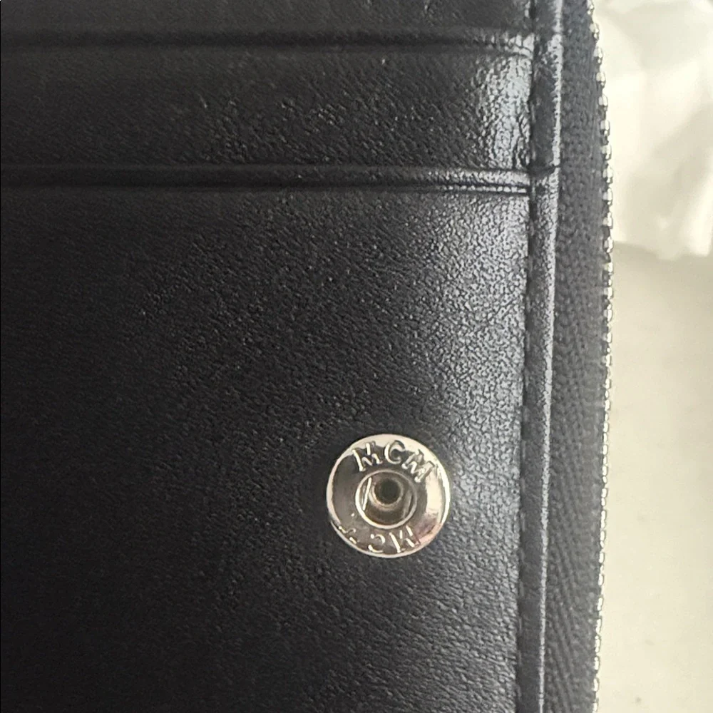 MCM Studded Metallic Leather Wallet-Good Condition - Picture 9 of 11